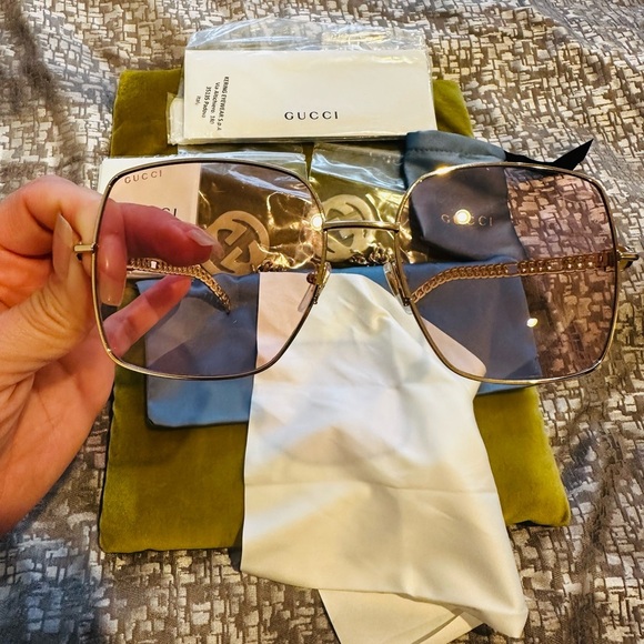 Gucci sunglasses - Picture 11 of 16